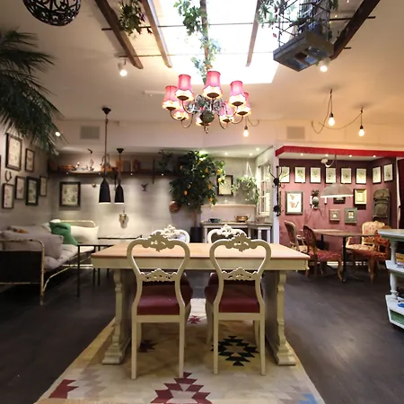 Skanstulls Boutique Hostel-3
